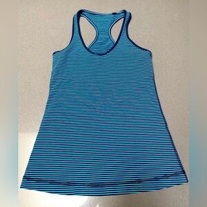 Lululemon Cool Racerback in Hyper Stripe Blue Moon Size 6